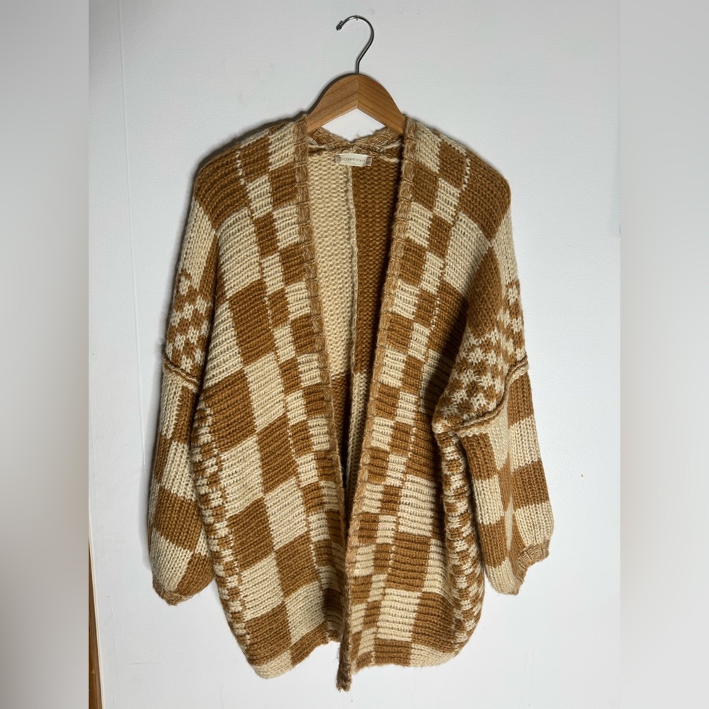 Altar’d State Oversized Chunky Checkered Camel Cardigan Size L/XL